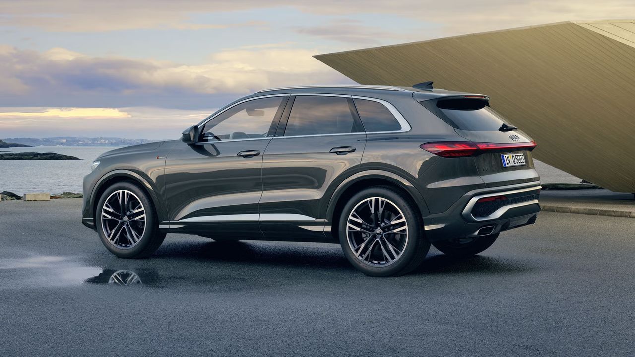 Audi Q5 (1/2)