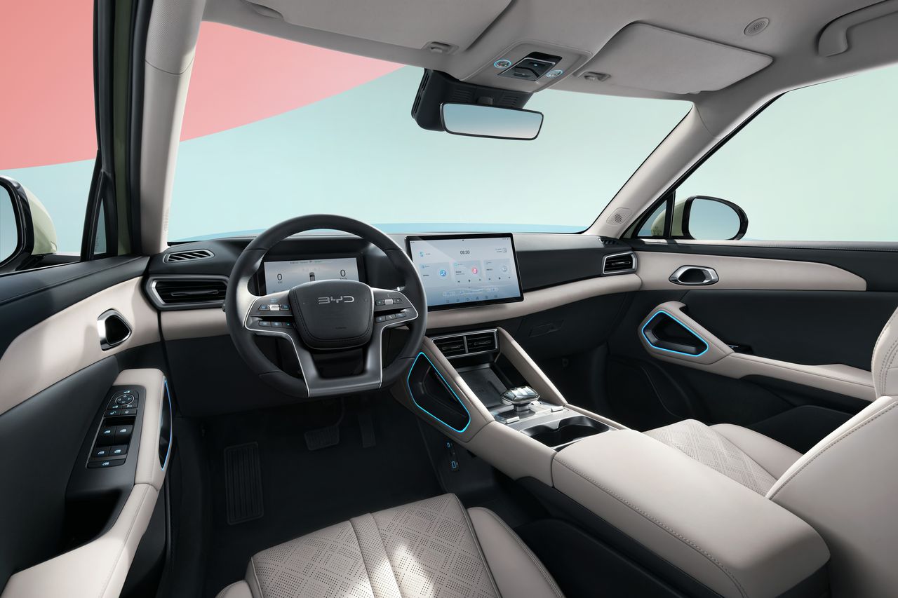 BYD Atto 2 — nội thất (3/4)