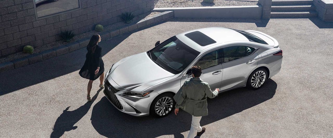 Lexus ES — ngoại thất (1/5)