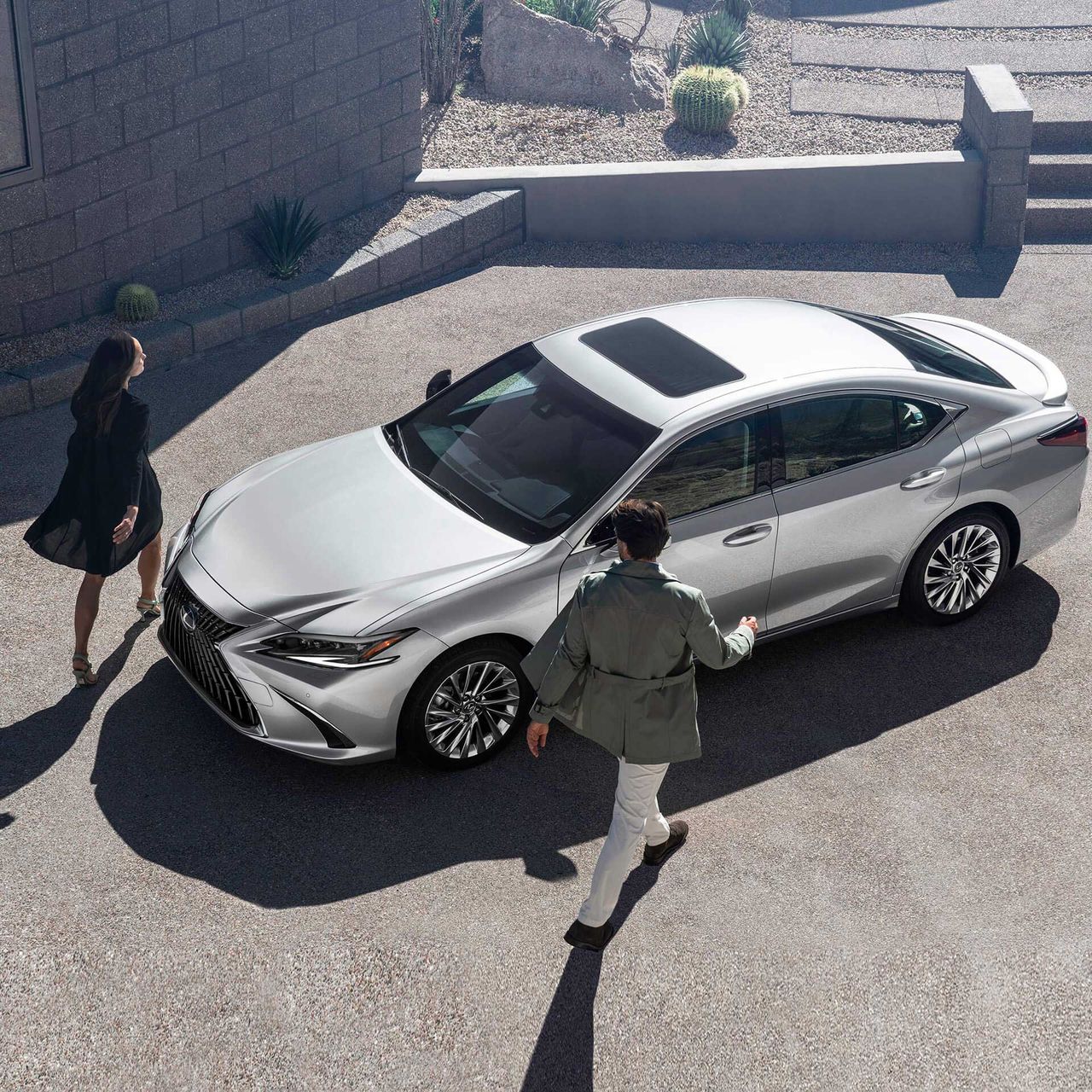 Lexus ES — ngoại thất (2/5)