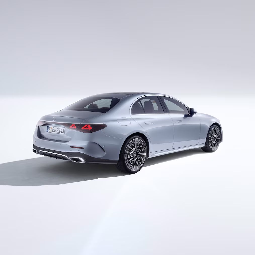 Mercedes-Benz E-Class — ngoại thất (3/3)