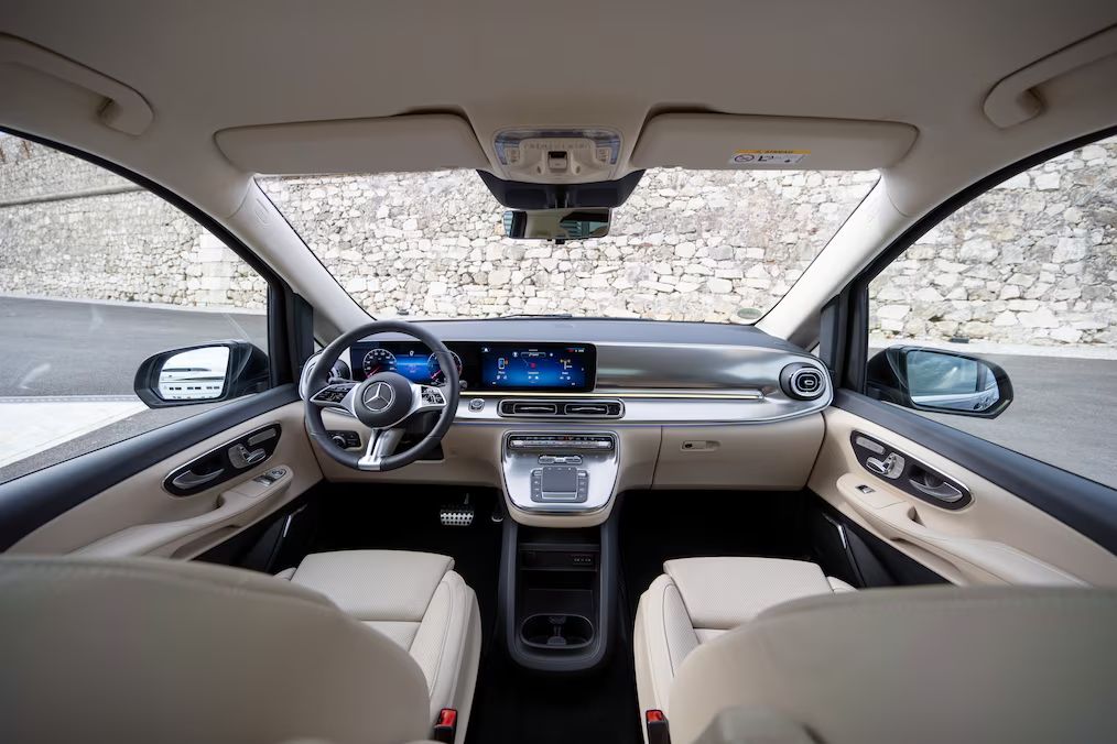 Mercedes-Benz V-Class — nội thất (2/2)