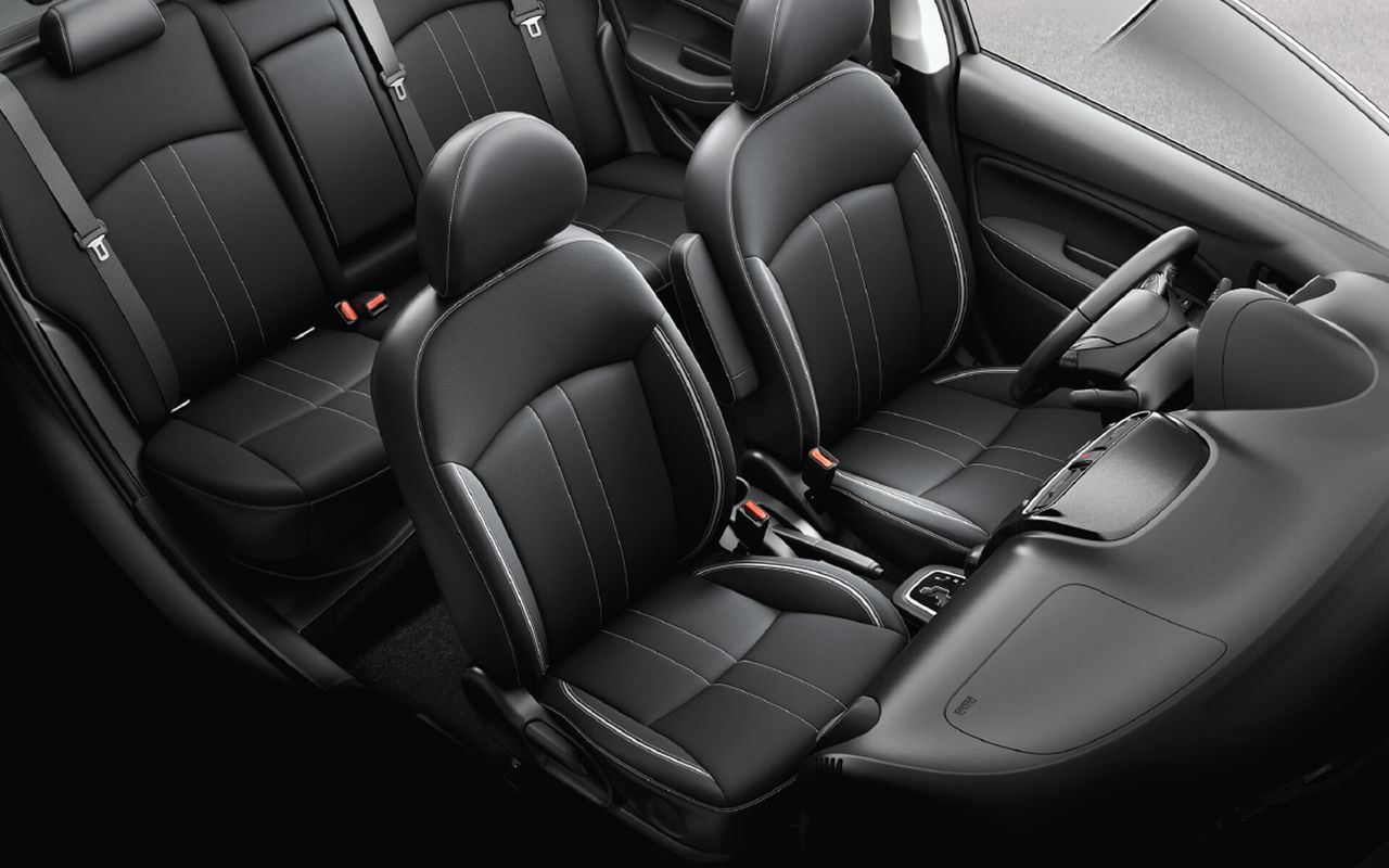 Mitsubishi Attrage — nội thất (1/1)