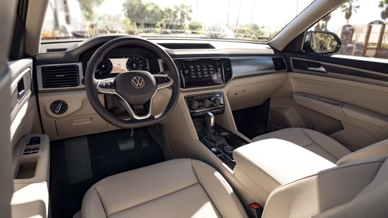 Volkswagen Teramont — nội thất (1/2)