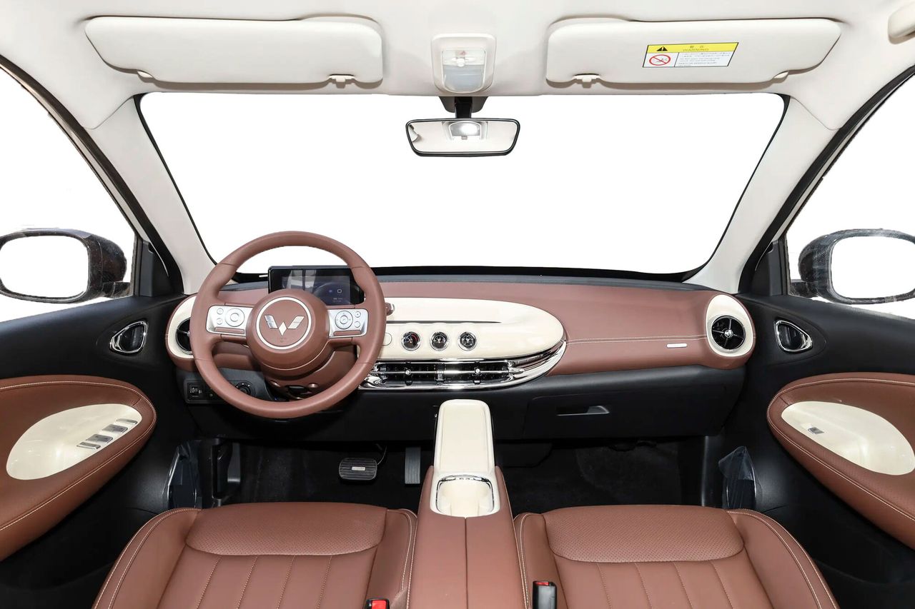 Wuling Bingo — nội thất (3/3)