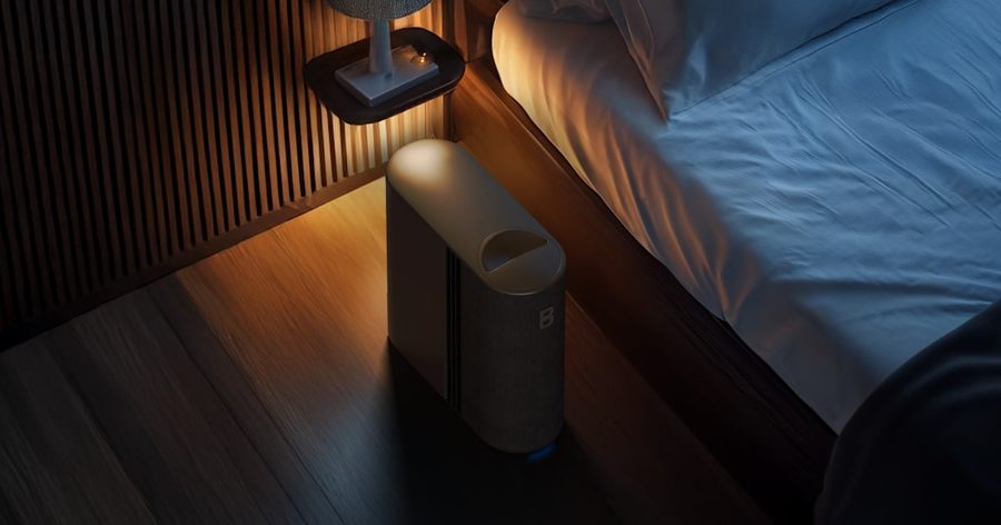 Bộ điều nhiệt Eight Sleep đặt cạnh giường