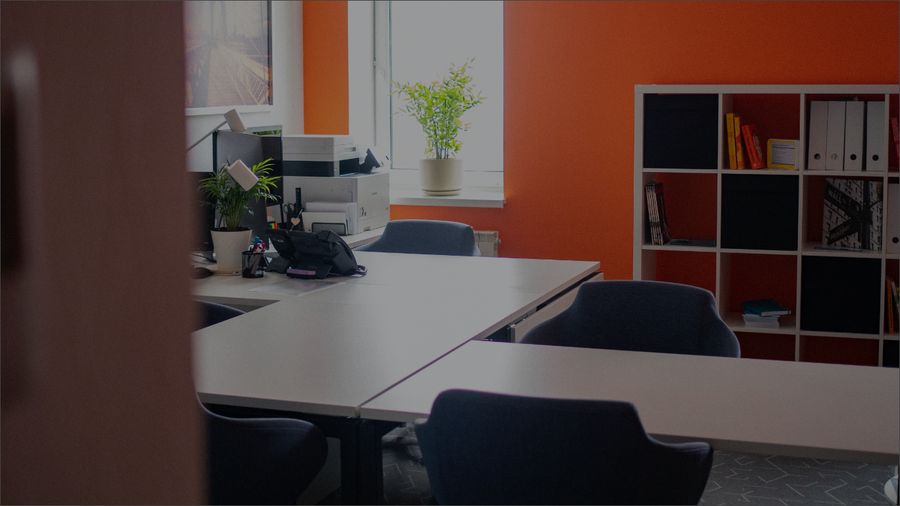 Ảnh trên website chính thức của Amazing Center (1/2)