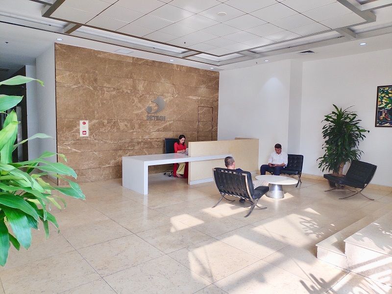 Ảnh trên website chính thức của Detech Tower (1/2)