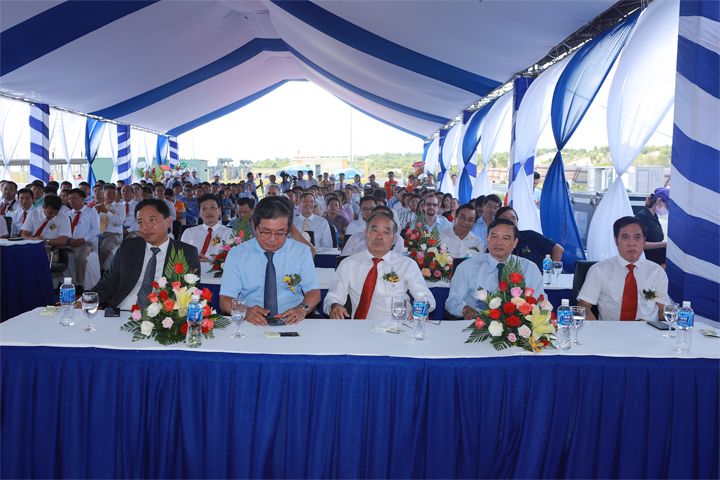 Nhà máy điện mặt trời Hồng Phong 4